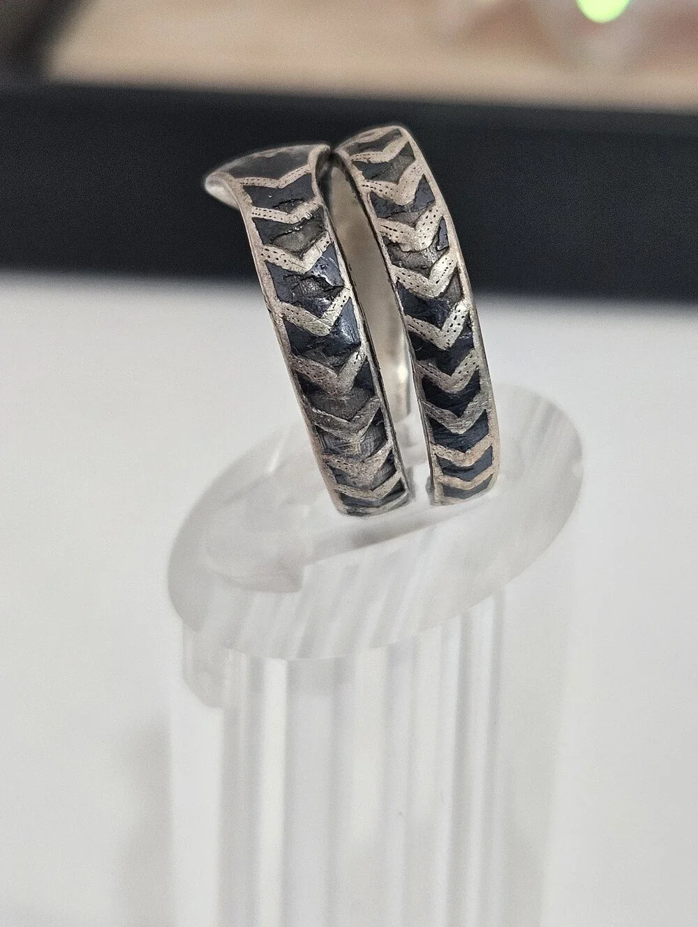Sterling Silver Native Style Coiled Snake Wrap Ring Oxidized 925 Vintage Chevron